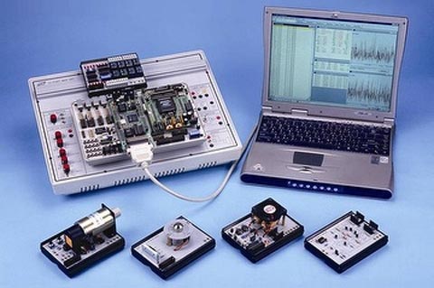 CIC-500DSP fejlesztő rendszer
